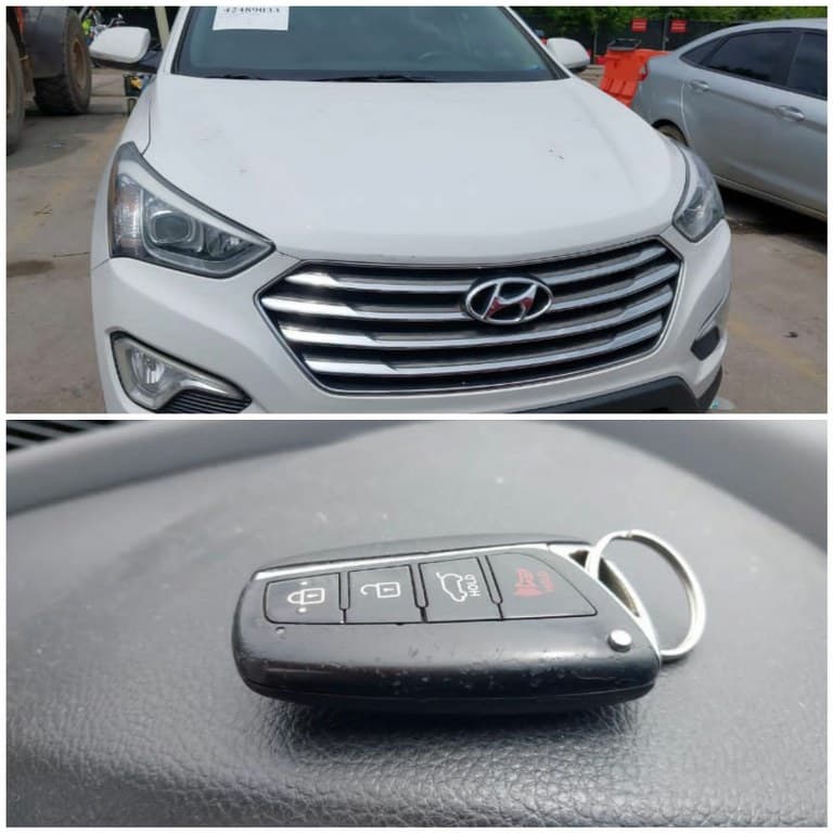Clean 2014 White Hyundai Santa Fe With Thumbstart