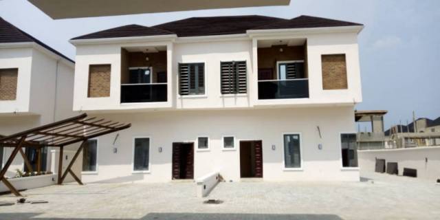 Fully Finished 4 Bedroom Duplex With Bq In Ajah - CALL 08094156441