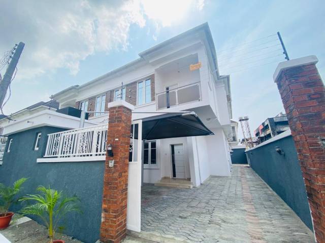 4 Bedroom Detached Duplex For Sale At Lekki  - Call 08033602813