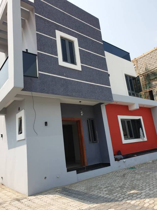 5 Bdr Fully Detached Duplex For Sale At Ajah - Call 07056001917