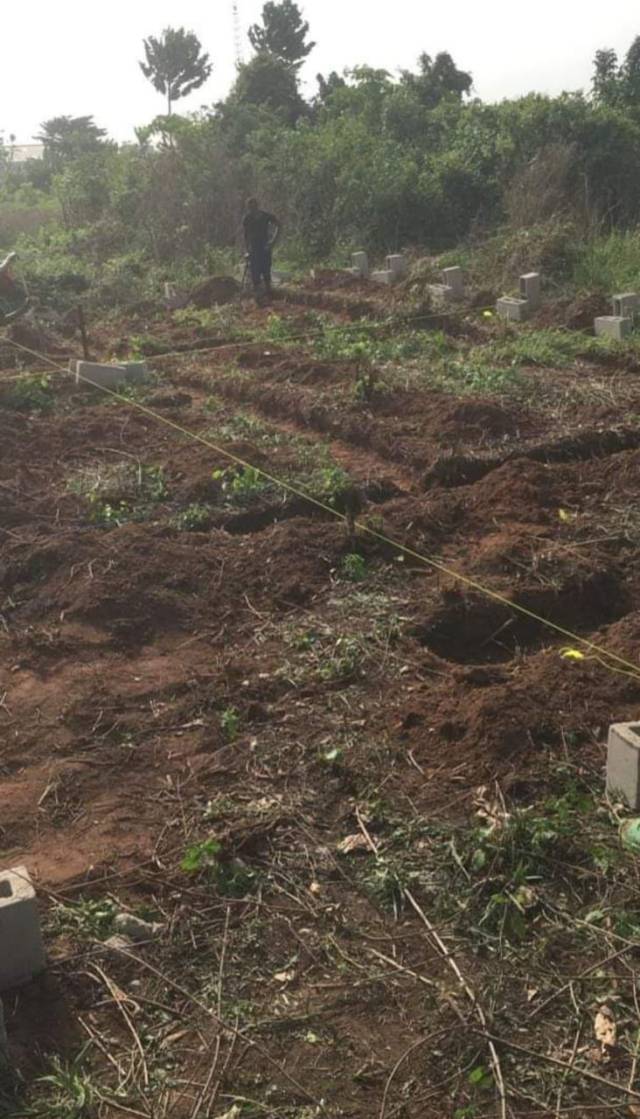 LAND FOR SALE AT AGURA GBERIGBE IKORODU - CALL 08166909888