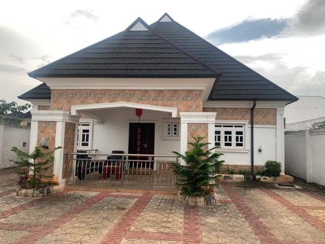 4 Bedroom All Ensuit Bungalow For Sale At Owerri - Call 08030921218