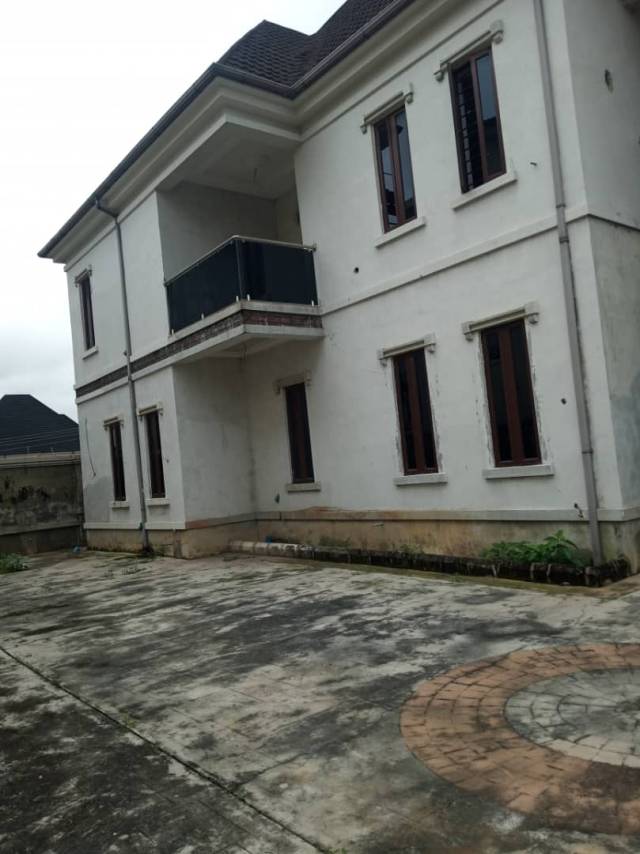 5 Bdr Super Luxury Duplex At  Hiltop Estate, Owerri - Call 08030921218