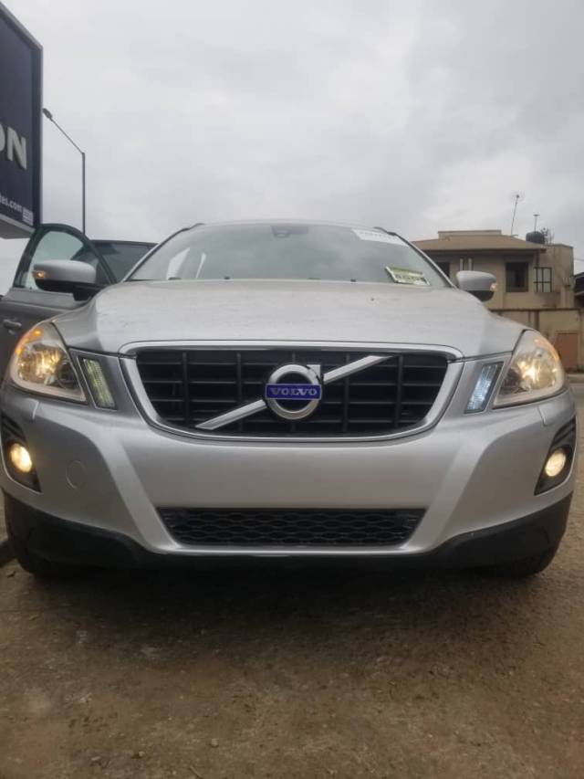 2010 Volvo XC60