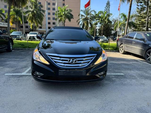 Hyundai Sonata 2012