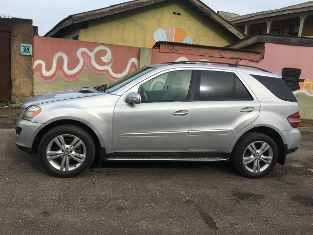 ML350 2006 Used But Not Registered